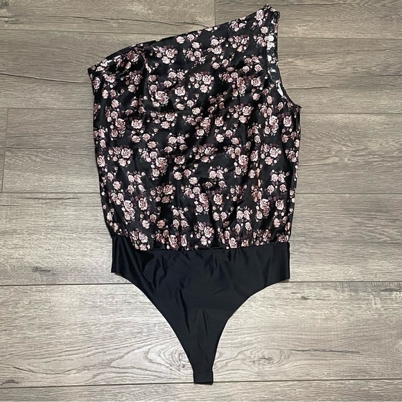 Cami NYC Womens Silk One Shoulder Bodysuit Blouse Floral QUARTZ GARDEN Sz M NWOT - Picture 2 of 8